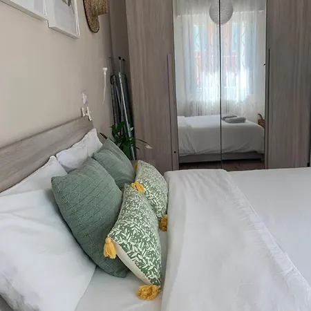 Igea Mare アパート *